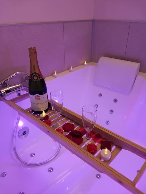 L'Atelier Des Reves Un Moment Magique Spa Prive Бон Екстер'єр фото